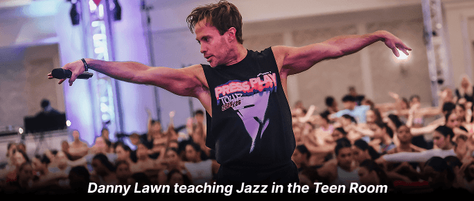 Danny Lawn teaching Jazz in the Teen Room