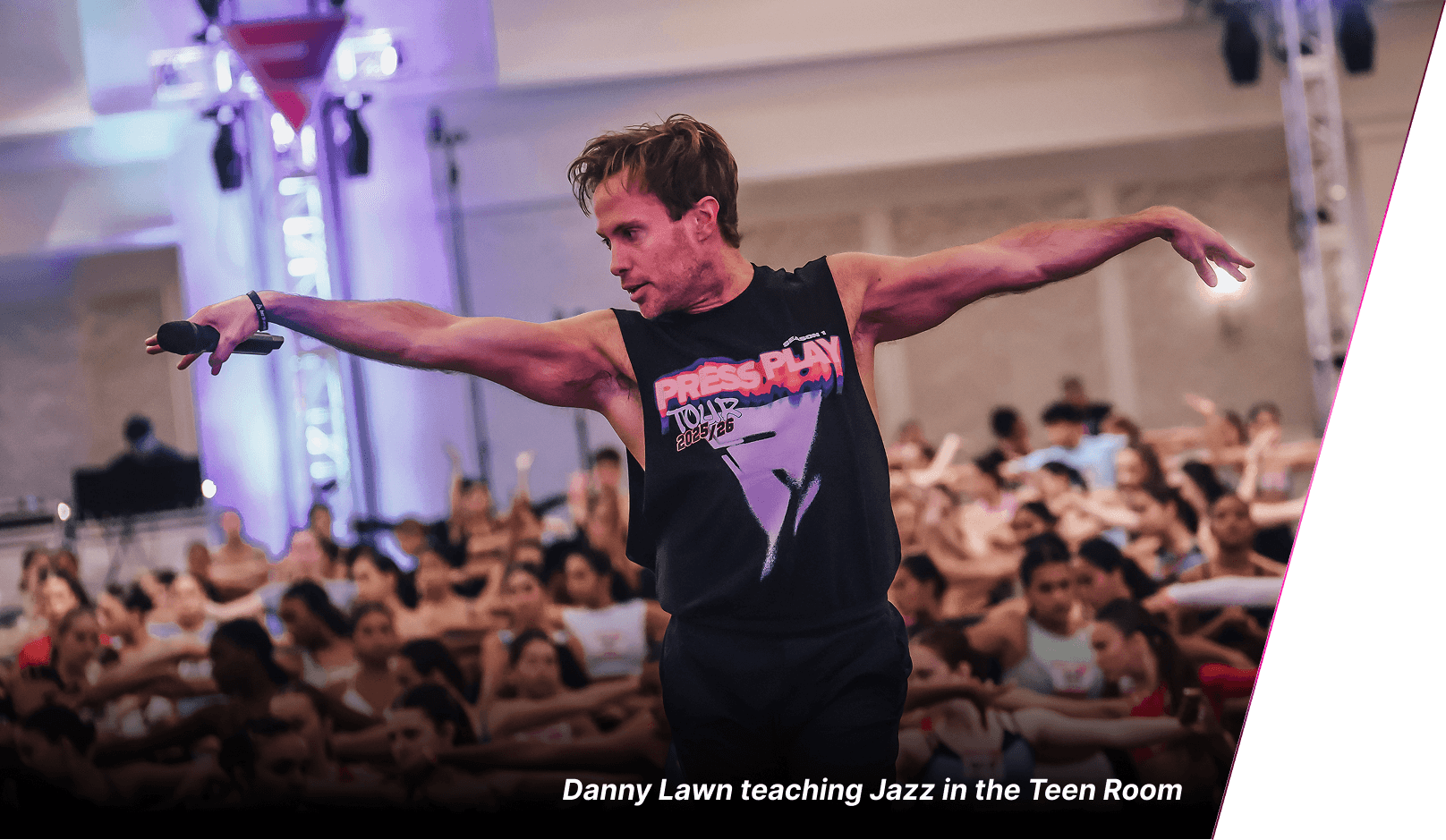 Danny Lawn teaching Jazz in the Teen Room